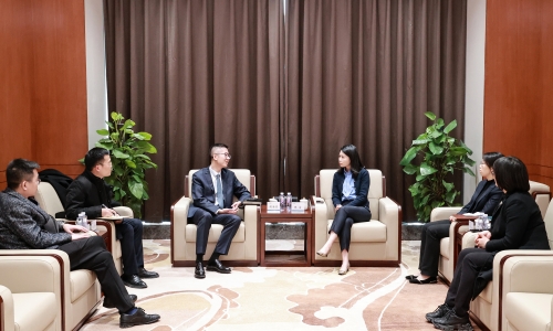 宁波银行嘉兴分行行长胡海东莅临爱游戏全站app官方网站调研